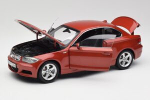 BMW 1 E82 Coupe Oranje Kyosho 1:18 80430427064 Metaal — afbeelding 2 van 8