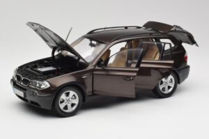 BMW X3 E83 3.0d Donkerbruin Metallic Kyosho 1:18 80430300736 Metaal — afbeelding 2 van 8