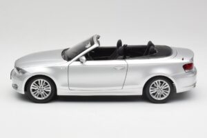 BMW 135i E88 Cabriolet Titan Zilver Kyosho 1:18 80430427021 Metaal — afbeelding 4 van 8