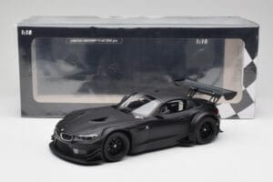 BMW Z4 E89 GT3 Mat Zwart Minichamps 1:18 151122304 Metaal — afbeelding 6 van 6