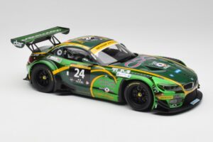 BMW Z4 E89 GT3 #24 Saudi Falcons K. Al Faisal / A. Binladen Dubai 24 Hours 2013 Minichamps 1:18 151132324 Metaal — afbeelding 4 van 6