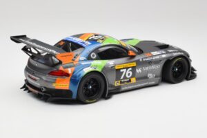 BMW Z4 E89 GT3 #76 Schubert Motorsport Dubai 24 Hours 2014 Minichamps 1:18 151142376 Metaal — afbeelding 2 van 6