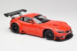 BMW Z4 E89 GT3 Rood Minichamps 1:18 151122300 Metaal — afbeelding 4 van 6