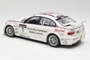 BMW E90 320si #1 A. Priaulx WTCC Champion 2006 Kyosho 1:18 80430429067 Metaal — afbeelding 7 van 8