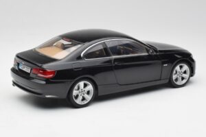 BMW 3 E92 Coupe Zwart Kyosho 1:18 80430407222 Metaal — afbeelding 3 van 8