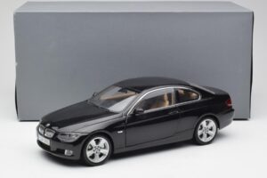 BMW 3 E92 Coupe Zwart Kyosho 1:18 80430407222 Metaal — afbeelding 8 van 8