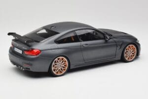 BMW M4 F82 GTS Frozen Grijs Minichamps 1:18 80432411555 Metaal — afbeelding 3 van 8