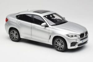 BMW X6 M F86 Zilver Norev 1:18 183200 Metaal — afbeelding 6 van 8