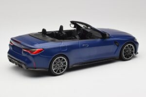 BMW M4 G82 Cabriolet Frozen Portimao Blue Minichamps 1:18 155021030 Metaal — afbeelding 2 van 6