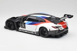 BMW M4 GT3 Presentation Car 2021 Minichamps 1:18 155212000 Metaal — afbeelding 5 van 6