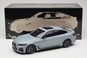 BMW i4 G26 Grey Metallic Minichamps 1:18 110023010 Metaal — afbeelding 8 van 8
