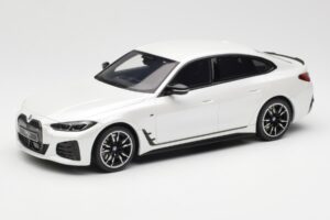 BMW i4 M50 G26 Mineral Wit Metallic Otto 1:18 OT1074 Hars