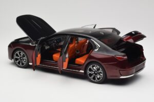 BMW i7 G70 Black & Red Metallic Minichamps 1:18 110023201 Metaal — afbeelding 5 van 8