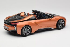 BMW i8 Roadster E-Koper Minichamps 1:18 80432454784 Metaal — afbeelding 2 van 6