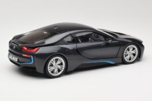 BMW i8 Sophisto Grey Minichamps 1:18 80432336842 Metaal — afbeelding 3 van 8