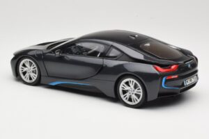 BMW i8 Sophisto Grey Minichamps 1:18 80432336842 Metaal — afbeelding 7 van 8