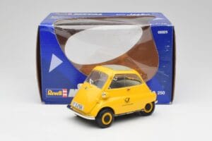 BMW Isetta 250 Deutsche Bundespost Revell 1:18 925 Metaal — afbeelding 8 van 8