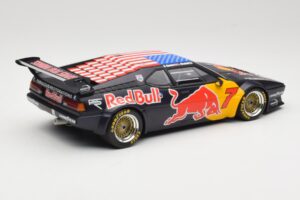 BMW M1 Group B Team Red Bull #7 D. Quester / A. Riccitelli Class Winners HSR Daytona Classic 2017 Minichamps 1:18 155172907 M — afbeelding 2 van 6