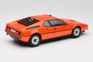 BMW M1 Oranje Minichamps 1:18 80432411549 Metaal — afbeelding 3 van 8