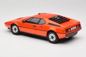 BMW M1 Oranje Minichamps 1:18 80432411549 Metaal — afbeelding 7 van 8