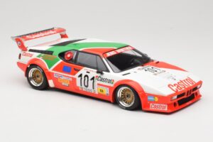 BMW M1 Winther Racing K. Winther / D. Mercer 24 Hours of Le Mans 1984 Minichamps 1:18 155842901 Metaal — afbeelding 4 van 6