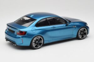 BMW M2 F87 Blue Metallic Minichamps 1:18 155026101 Metaal — afbeelding 2 van 6