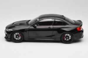 BMW M2 CS F87 Zwart Metallic met zwarte velgen Minichamps 1:18 155021026 Metaal — afbeelding 3 van 6