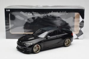 BMW M2 CS F87 Zwart Metallic Met Gouden Velgen Minichamps 1:18 155021021 Metaal — afbeelding 6 van 6