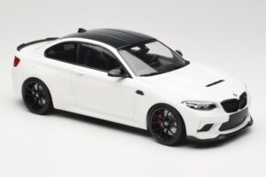BMW M2 CS F87 Wit met zwarte velgen Minichamps 1:18 155021025 Metaal — afbeelding 4 van 6
