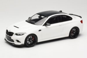 BMW M2 CS F87 Wit met zwarte velgen Minichamps 1:18 155021025 Metaal
