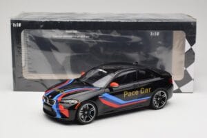 BMW M2 F87 Pace Car Minichamps 1:18 155026106 Metaal — afbeelding 6 van 6