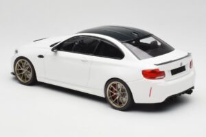 BMW M2 F87 CS Alpine White Gouden Velgen Minichamps 1:18 155021020 Metaal — afbeelding 5 van 6