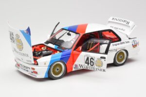 BMW M3 E30 #46 R. Ravaglia / E. Pirro WTCC Calder Park 1987 Minichamps 1:18 180872046-O Metaal — afbeelding 2 van 8