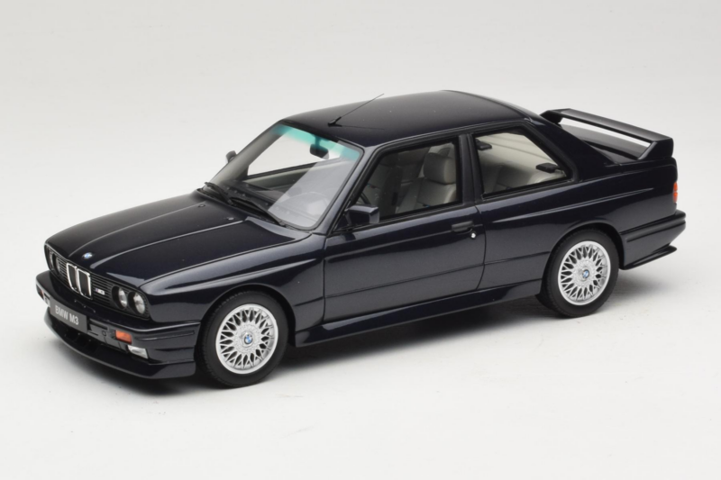 BMW M3 E30 Europameister Macau Blue Otto 1:18 OT1216 Metaal