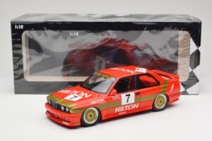 BMW M3 E30 #7 D. Quester 2nd Place Guia Race Macau 1987 Minichamps 1:18 155872007 Metaal — afbeelding 6 van 6