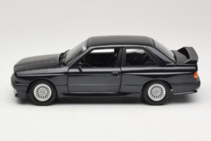 BMW M3 E30 Sport Evolution Blue Metallic Minichamps 1:18 180020308 Metaal — afbeelding 4 van 8