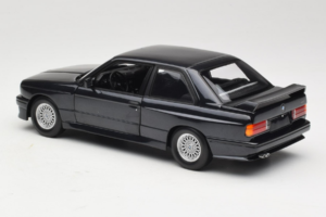 BMW M3 E30 Sport Evolution Blue Metallic Minichamps 1:18 180020308 Metaal — afbeelding 7 van 8