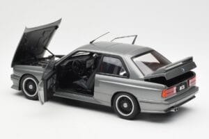BMW M3 E30 Sport Evolution Cecotto Grijs AUTOart 1:18 70567 Metaal — afbeelding 5 van 8