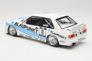 BMW M3 E30 Team Schnitzer #8 O. Manthey DTM 1988 Minichamps 1:18 155882008 Metaal — afbeelding 5 van 6
