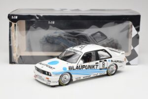BMW M3 E30 Team Schnitzer #8 O. Manthey DTM 1988 Minichamps 1:18 155882008 Metaal — afbeelding 6 van 6