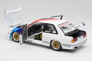 BMW M3 E30 #2 Warsteiner E. van de Poele DTM Champion 1987 Minichamps 1:18 80430396026-O Metaal — afbeelding 5 van 8