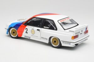 BMW M3 E30 #2 Warsteiner E. van de Poele DTM Champion 1987 Minichamps 1:18 80430396026-O Metaal — afbeelding 7 van 8