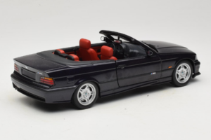 BMW M3 E36 Cabriolet Techno Violet UT Models 1:18 180022330 Metaal — afbeelding 3 van 8