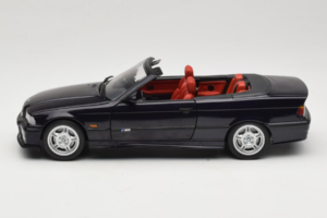 BMW M3 E36 Cabriolet Techno Violet UT Models 1:18 180022330 Metaal — afbeelding 4 van 8