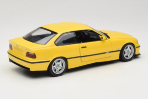 BMW M3 E36 Dakar Yellow UT Models 1:18 180022300 Metaal — afbeelding 3 van 8