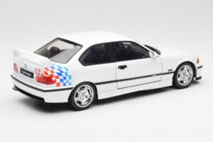 BMW M3 E36 Lightweight Wit Solido 1:18 S1803903 Metaal — afbeelding 3 van 8