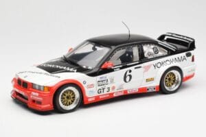 BMW M3 E36 GTR #0 B. Auberlen / M. Simo / P. Cunningham Daytona 24 Hours 1998 UT Models 1:18 39816 Metaal