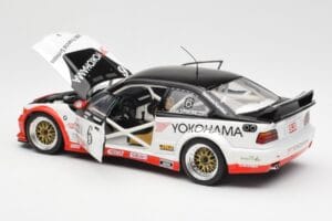BMW M3 E36 GTR #0 B. Auberlen / M. Simo / P. Cunningham Daytona 24 Hours 1998 UT Models 1:18 39816 Metaal — afbeelding 5 van 8