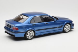 BMW M3 E36 Sedan Blauw Otto 1:18 OT1082 Hars — afbeelding 2 van 6