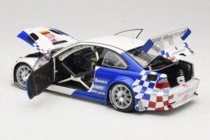 BMW M3 E46 GTR #24 D. Muller / J. Muller / H.-J. Stuck ALMS 2001 Minichamps 1:18 80430139184 Metaal — afbeelding 5 van 8